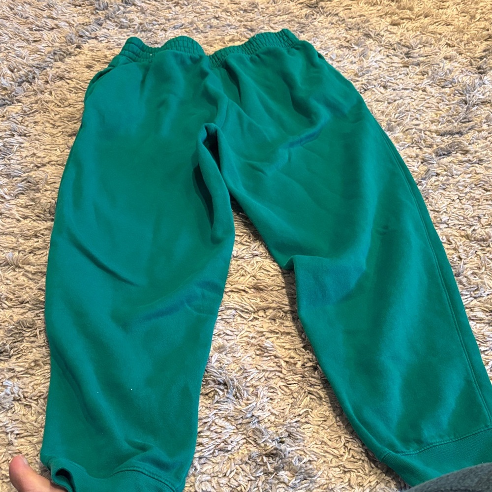 Nike Kids Green Joggers with Fun Graphics extended size L+ - Picture 5 of 5